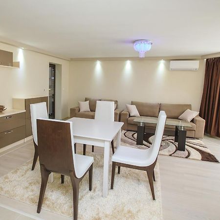 Sundance Apartments ซันดันสกี ภายนอก รูปภาพ