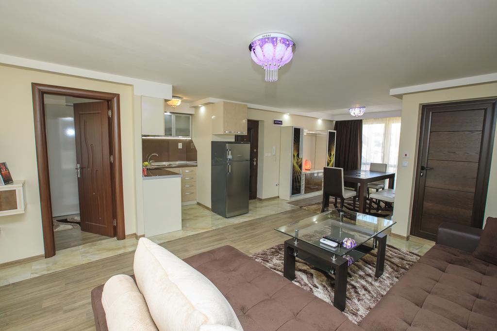 Sundance Apartments ซันดันสกี ภายนอก รูปภาพ