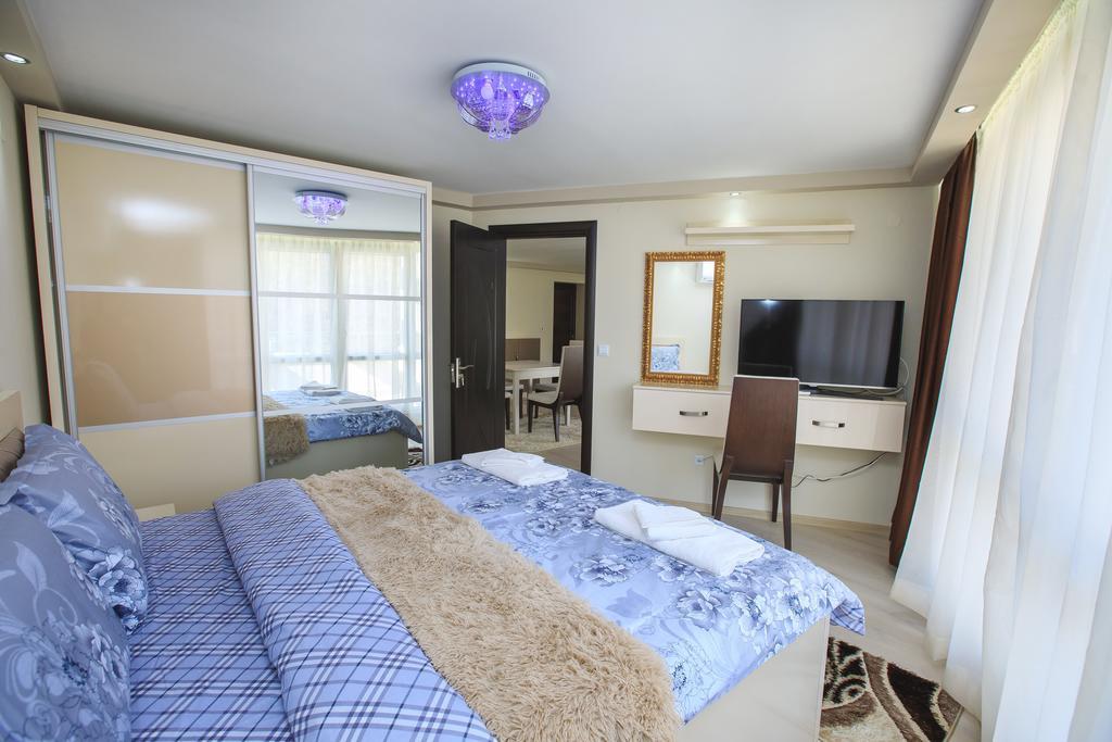 Sundance Apartments ซันดันสกี ภายนอก รูปภาพ