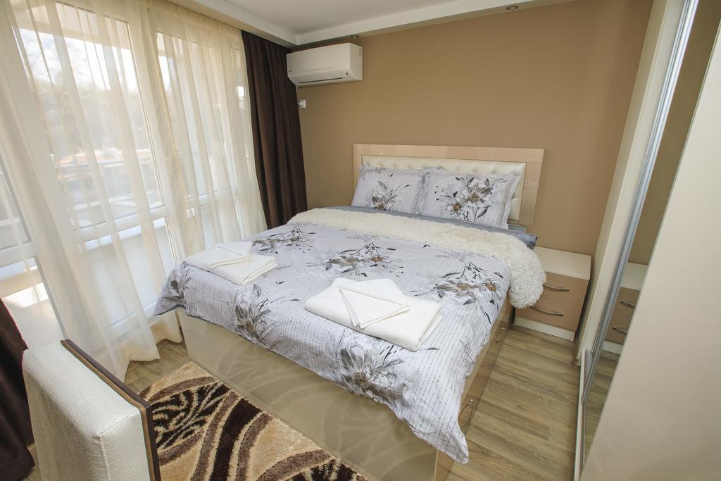 Sundance Apartments ซันดันสกี ภายนอก รูปภาพ